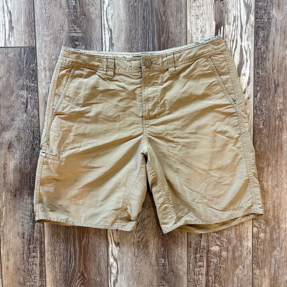 Patagonia Wavefarer Walk Shorts Mens 34 Mojave Khaki Nylon